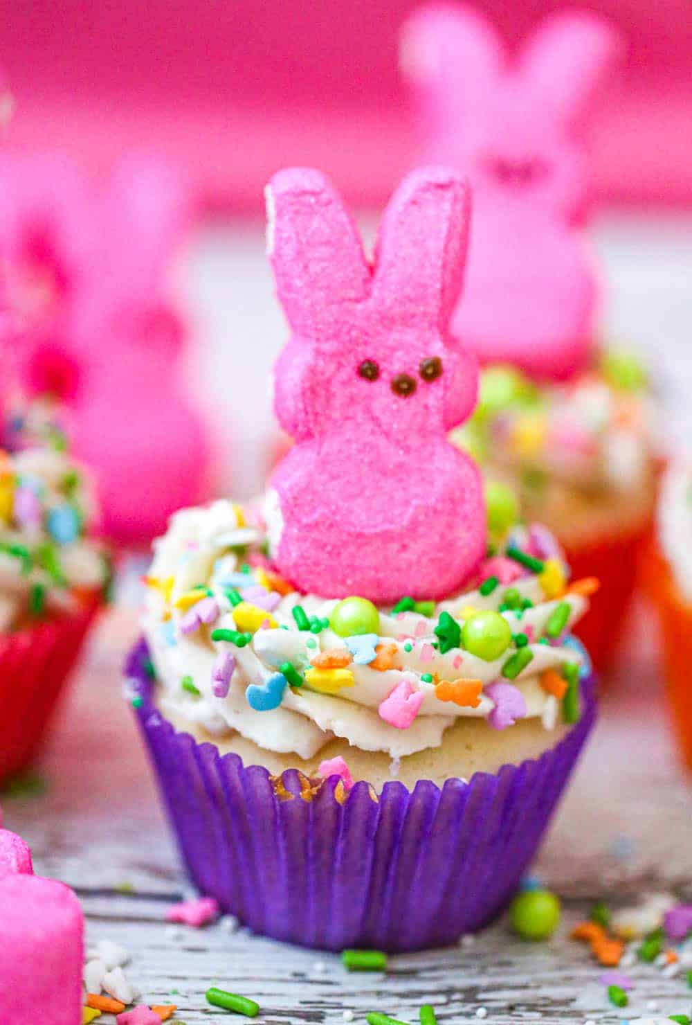 easter bunny cupcakes with peeps