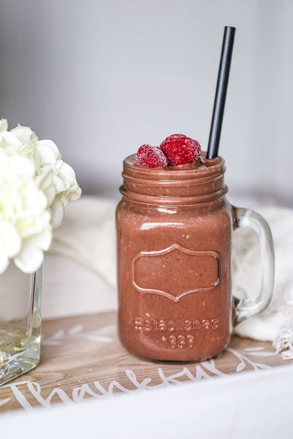 healthy dark chocolate banana smoothie recipe raspberries easy