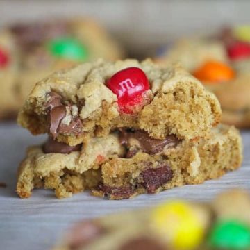 Soft JUMBO Peanut Butter Cookies