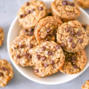 Skinny Peanut Butter Banana Chocolate Muffins