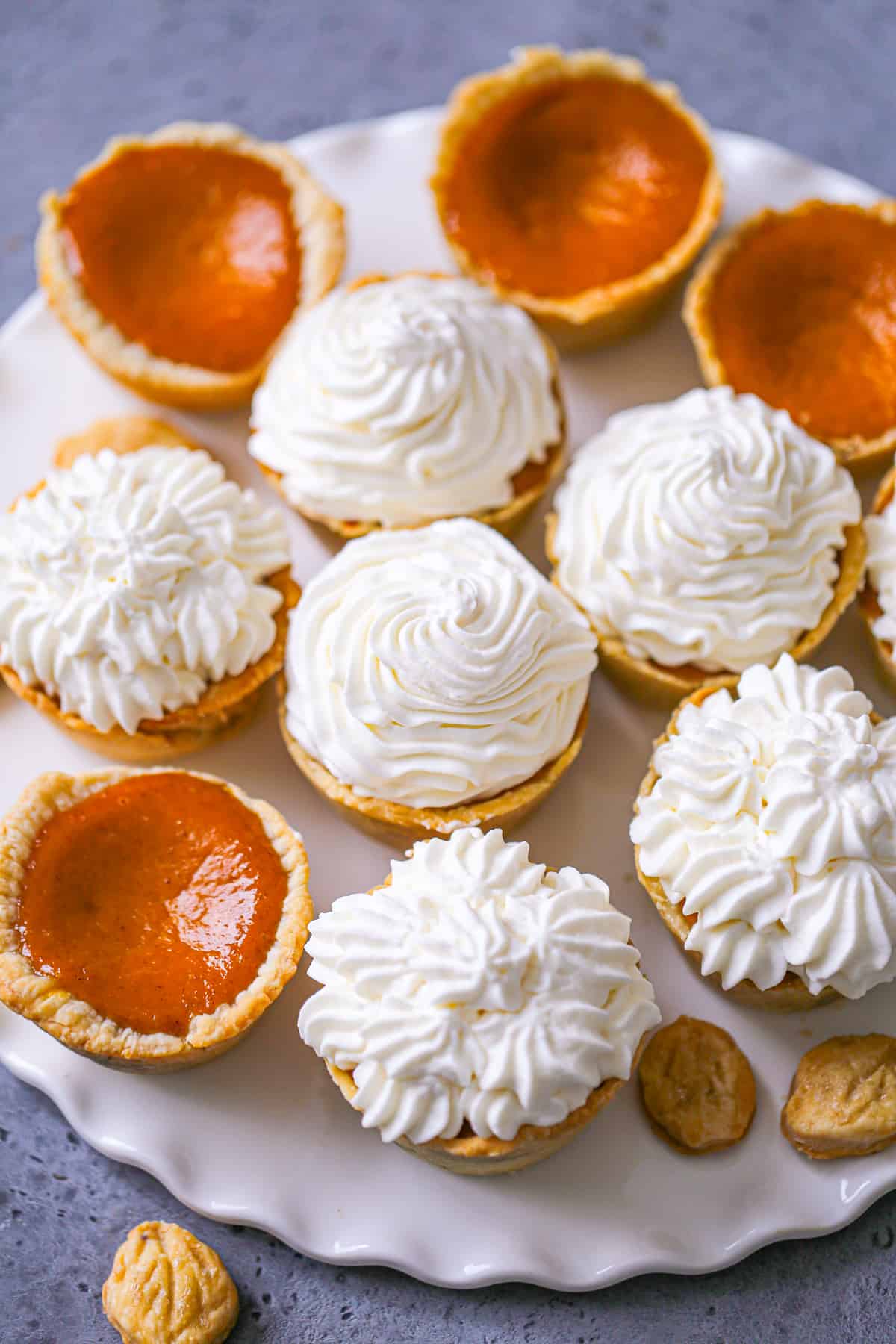 Easy Mini Pumpkin Pies