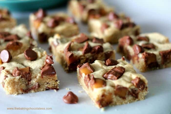 Snazzy Butterfinger Caramel Cookie Bars