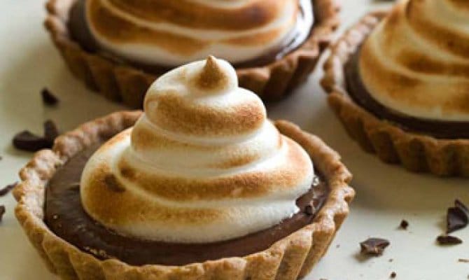 Individual S'more Tarts Recipe @ The Daily Meal