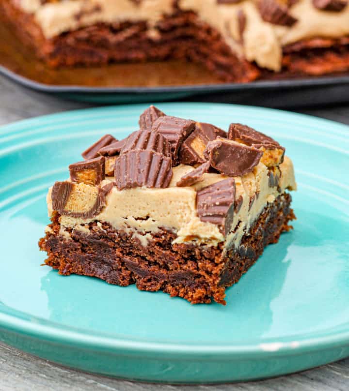 peanut butter cup brownies