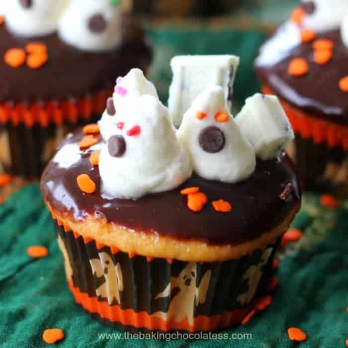 Cream Filled \'Ghosts In the Graveyard\' Cupcakes