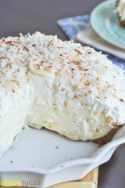 Vanilla Coconut Banana Cream Pie @ Lemon Sugar s - delicious pie recipes