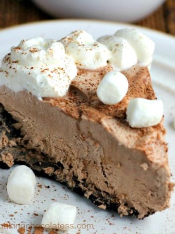 Hot Chocolate Pie Obsession {Frozen or Icebox Style}