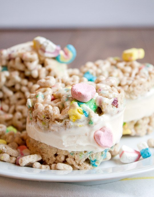 Lucky Charms Ice Cream Sandwiches @ The Kitchn