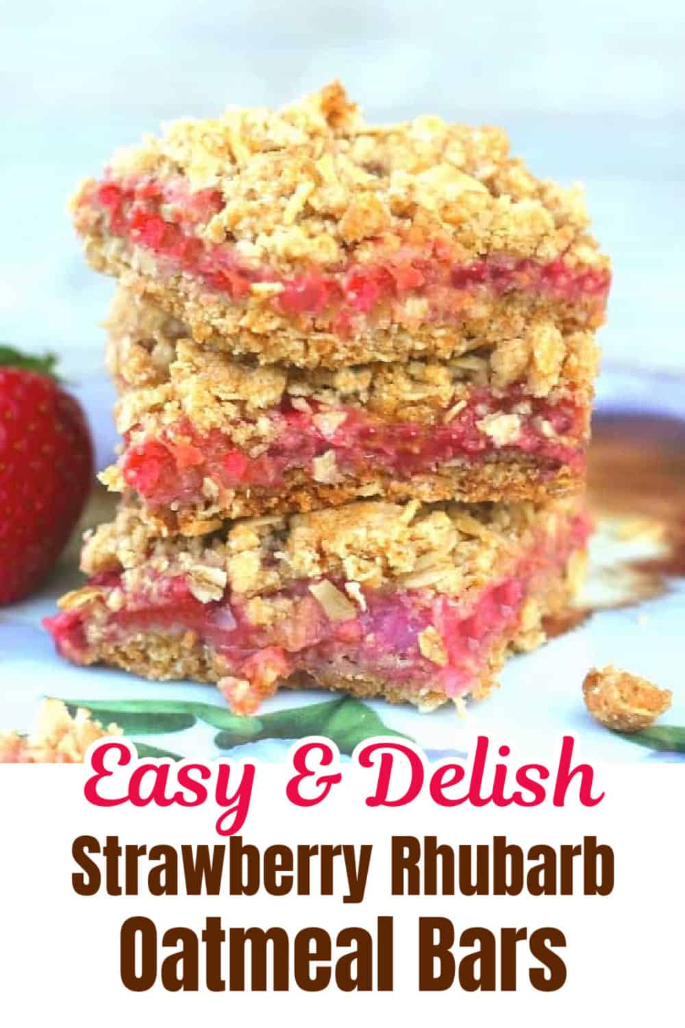 Strawberry Rhubarb Oatmeal Bars