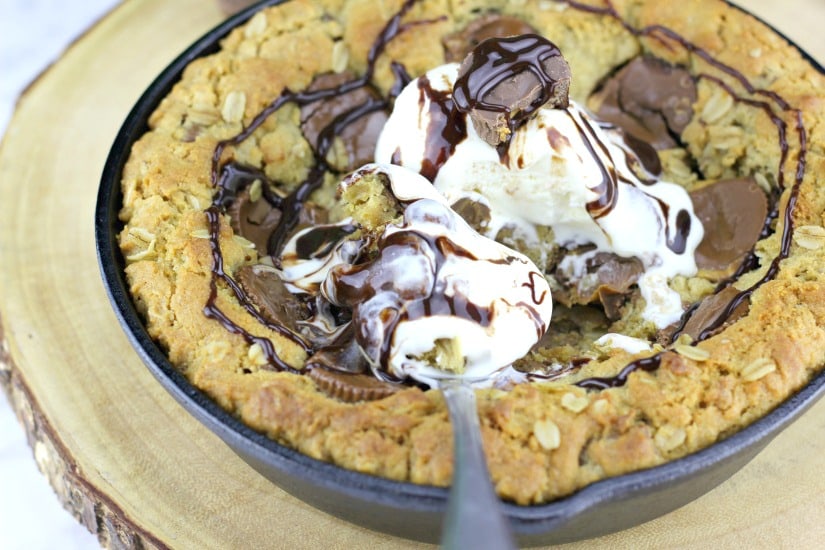 cast iron Peanut Butter Cup Oatmeal Chocolate Chip Skillet Cookie recipe
