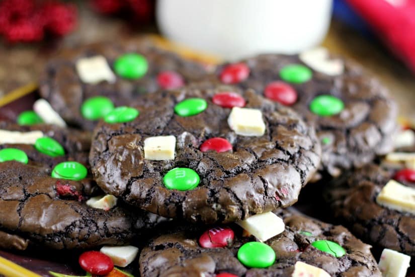Christmas Peppermint Chunk M&M Cookies