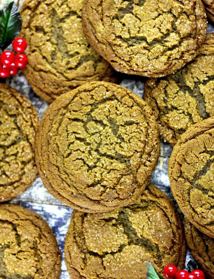 Soft and Chewy Ginger Spiced Molasses Cookies