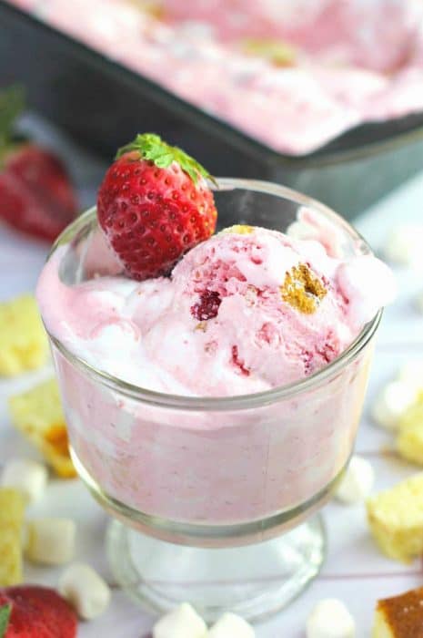 No-Churn Strawberry Shortcake Ice Cream