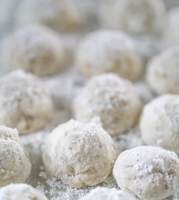 snowball cookies- butter pecan snowball cookie recipe