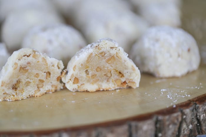 butter pecan snowball cookie recipe for the holidays