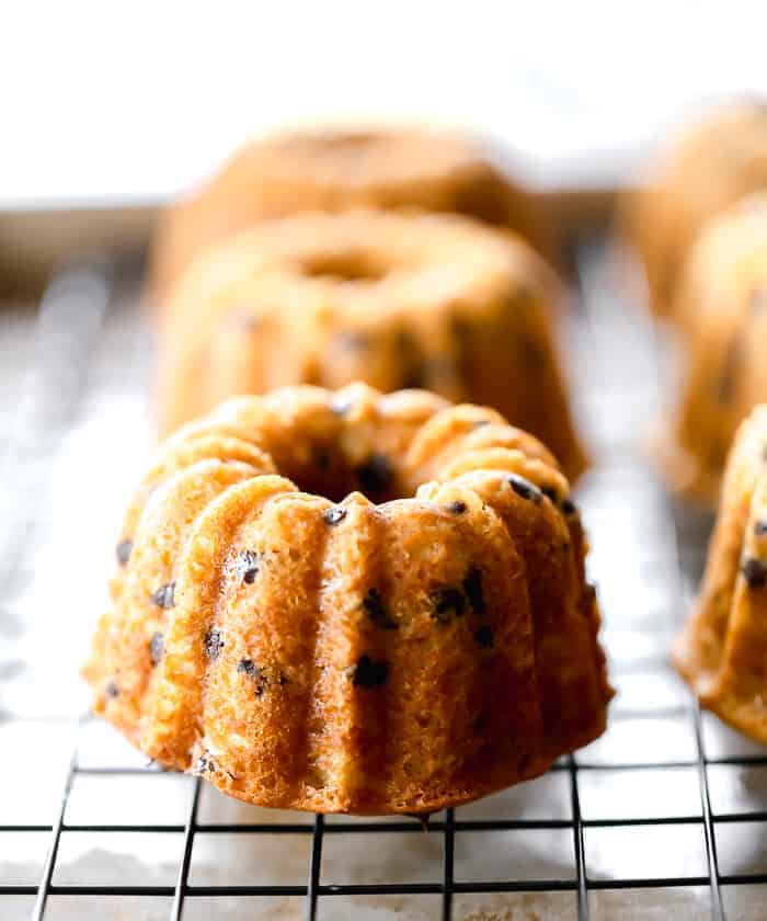 Mini Bundt Blondies - Nordic Ware