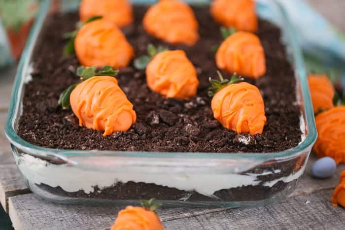 Oreo Dirt Pudding Cake
