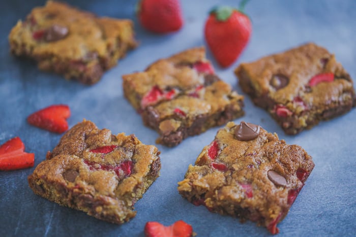 Strawberry Milk Chocolate Chip Blondie Bars