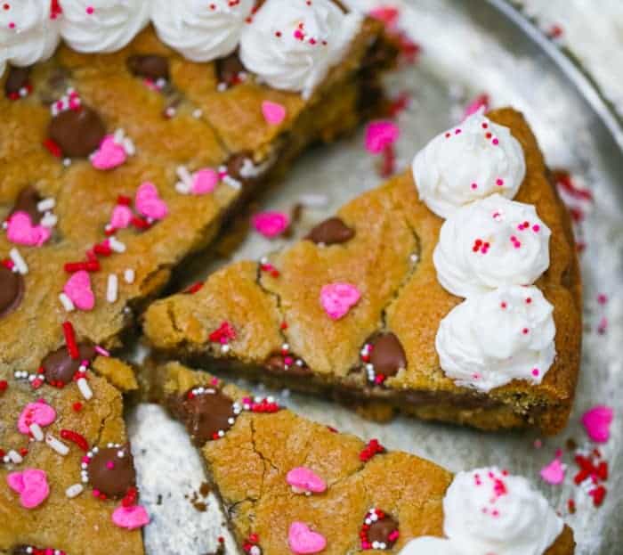 Marvelous Chocolate Chip Party Cookie Cake