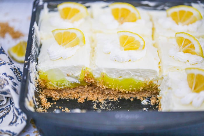 Lemon Layered Pudding Cheesecake Bars