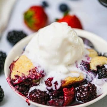 Easiest Very Berry Biscuit Cobbler