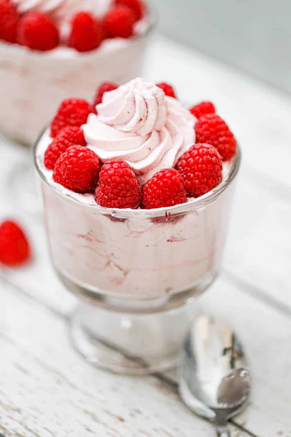 Fluffy Raspberry Mousse – 3 Ingredients of Heaven! spring desserts