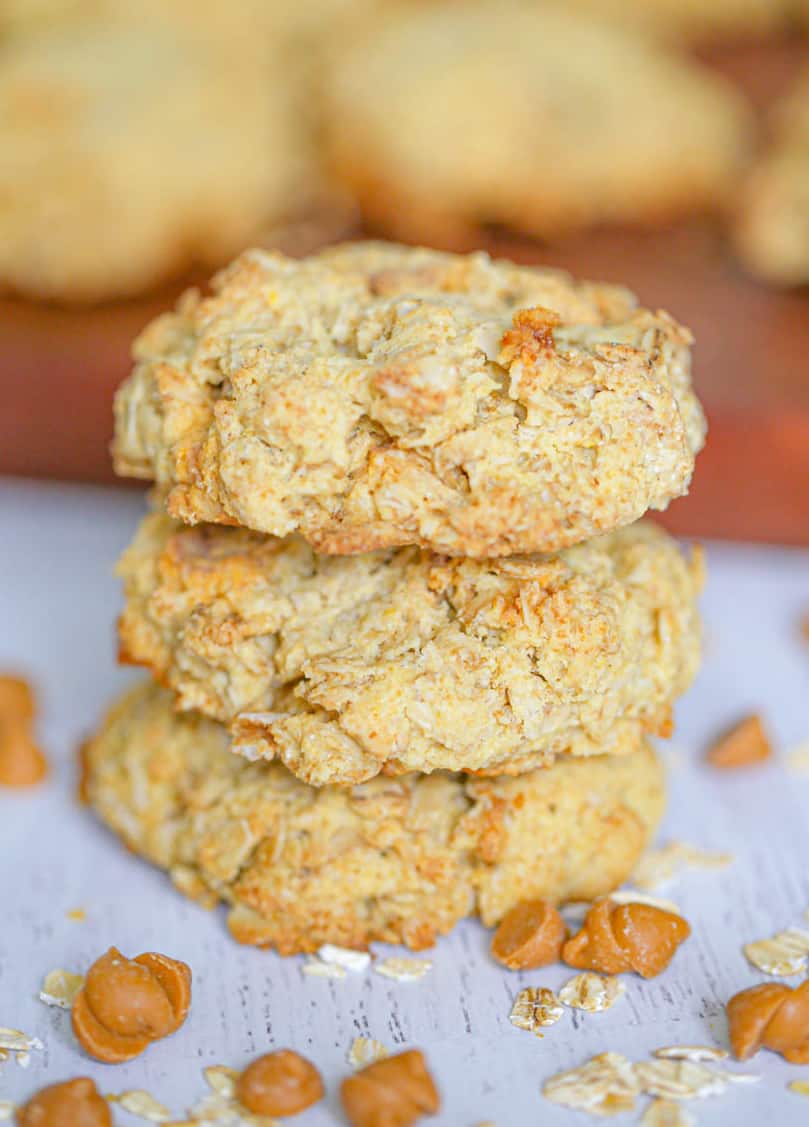 Sugar-Free Oatmeal Cookies with Butterscotch Chips