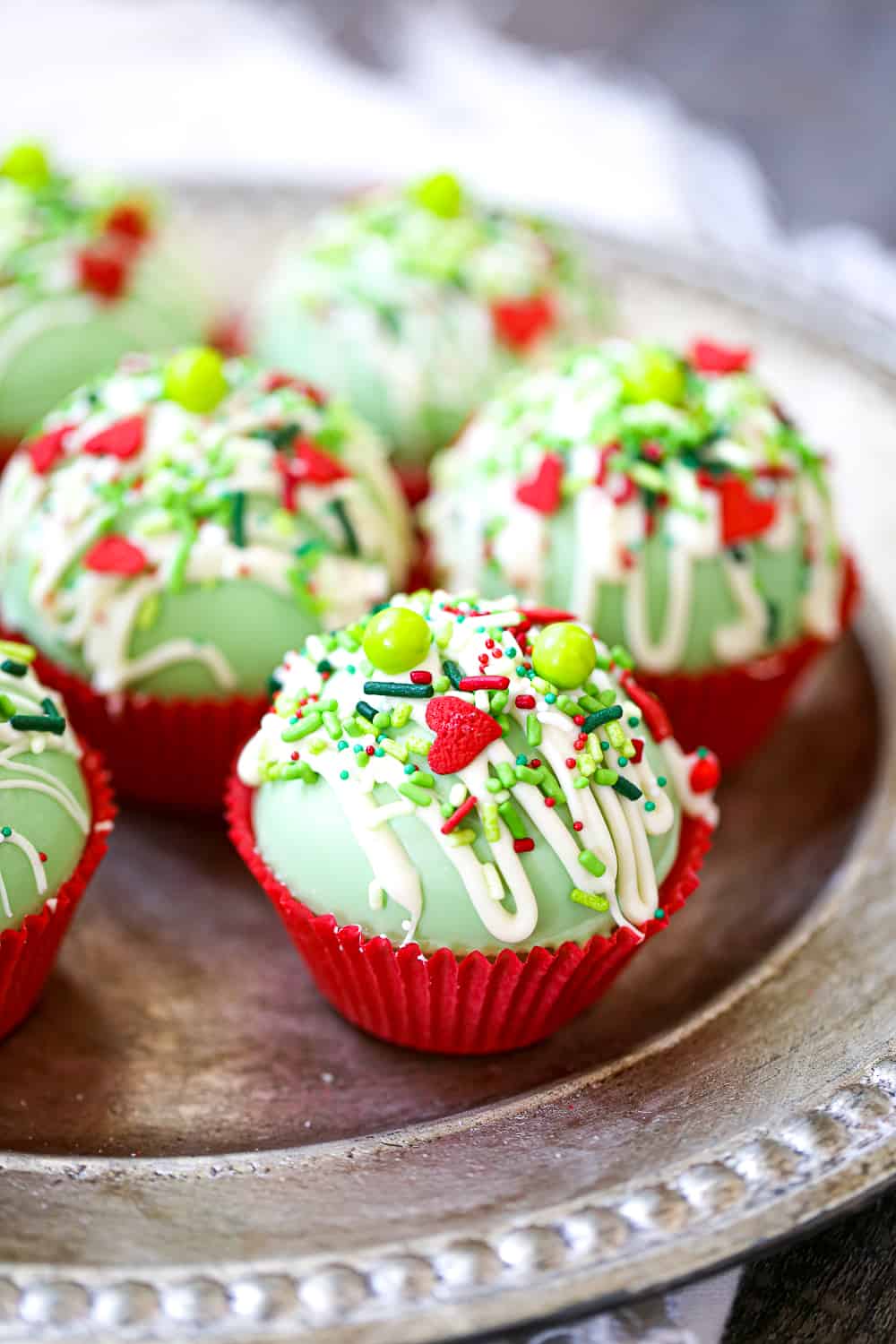 Grinch Cocoa Bombs