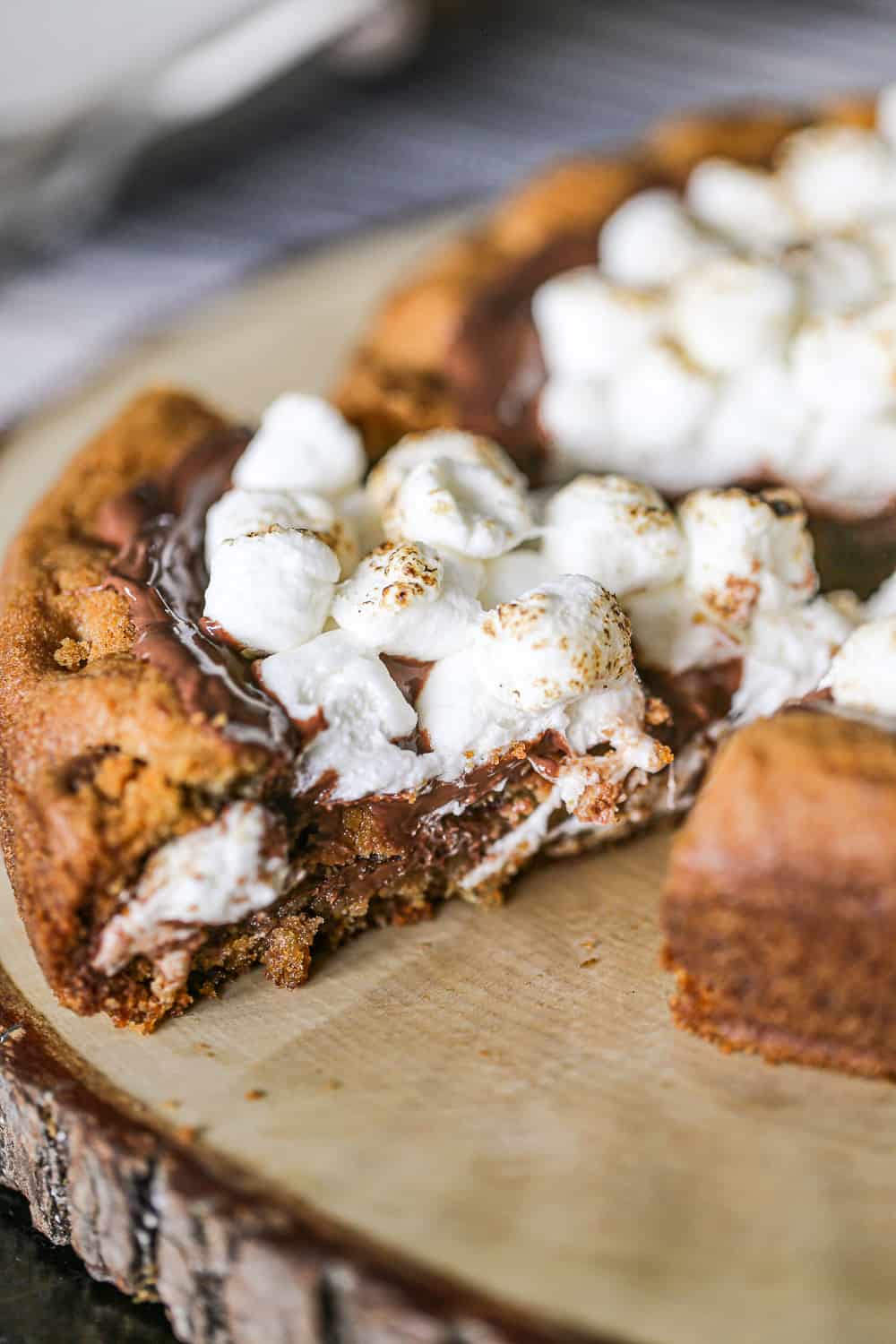 S'mores Cookie smore Cake recipe chocolate marshmallow graham chocolate chip