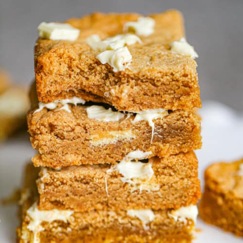 Biscoff White Chocolate Cookie Bars