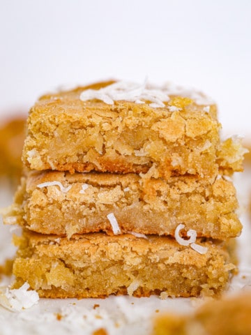 blondie bars with coconut