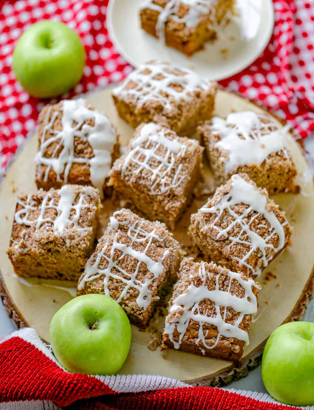 Apple Butter Coffee Cake with apple butter and apples