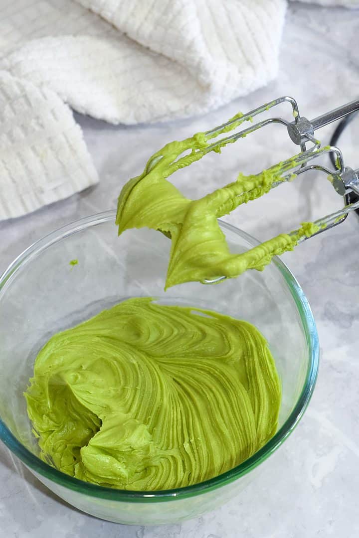 matcha green tea icing