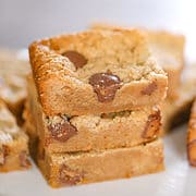 Super Easy Peanut Butter Cup Blondies