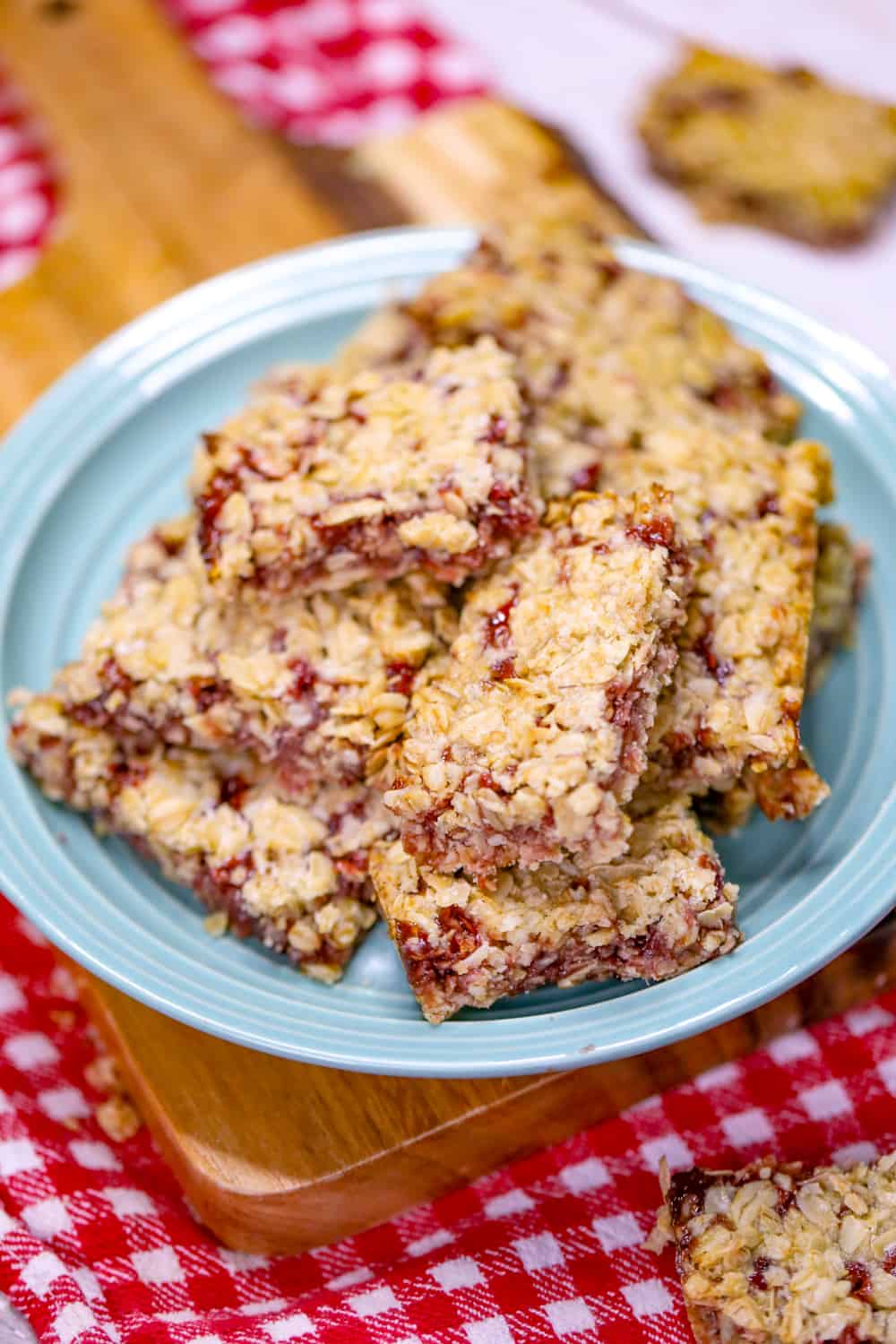 Super Healthy Raspberry Oatmeal Bars The Baking ChocolaTess