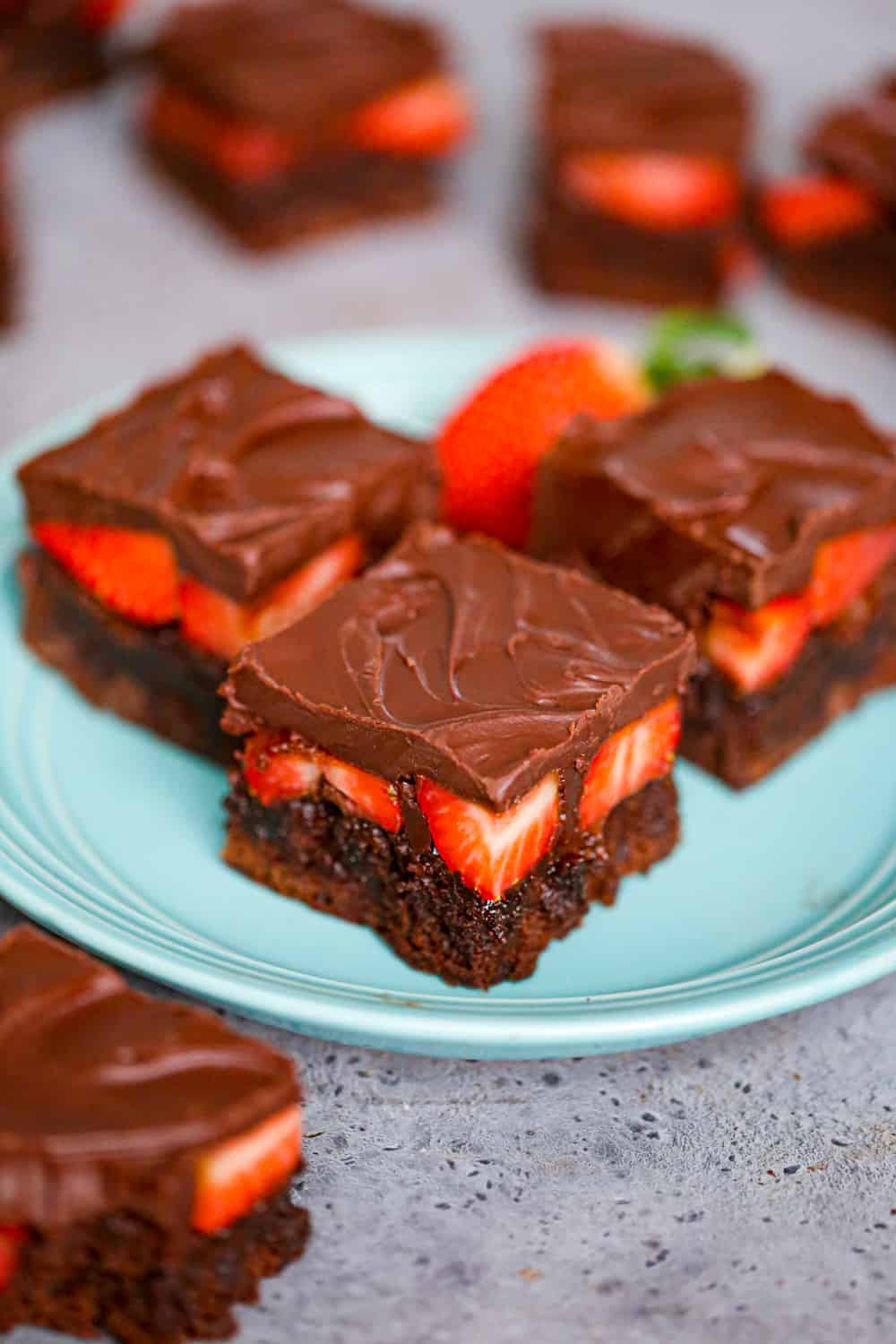 chocolate covered strawberries brownies
