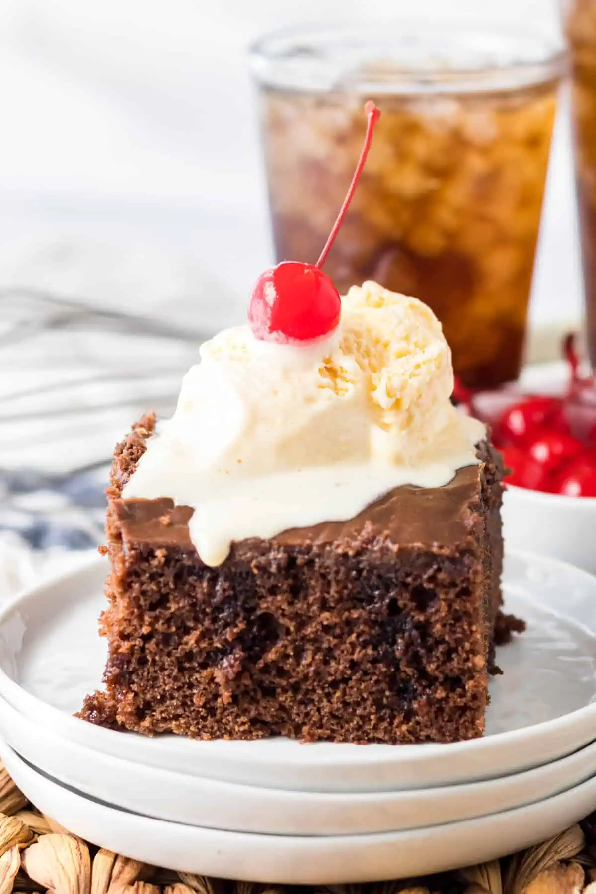 Cracker Barrel Coca Cola Cake - easy chocolate dessert recipes