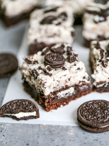 Oreo Brownies With 3 Ingredient Oreo Frosting