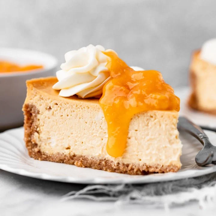 cheesecake with peaches