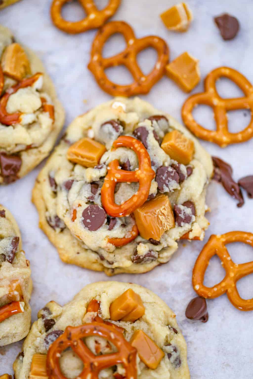 Caramel Pretzel Chocolate Chip Cookies The Baking ChocolaTess