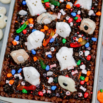 Halloween Graveyard Dirt Cake