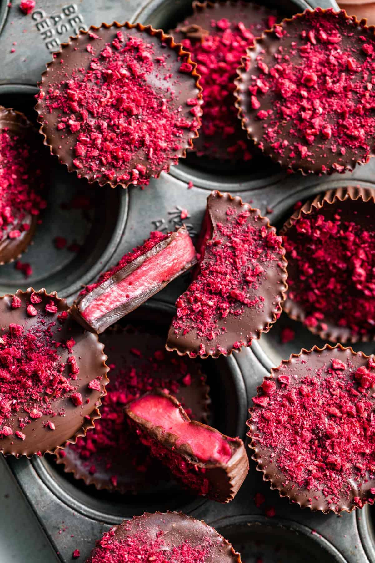Raspberry Chocolates @ Get Inspired Everyday (Gluten-Free, Dairy-Free, Vegan, and Paleo-Friendly)