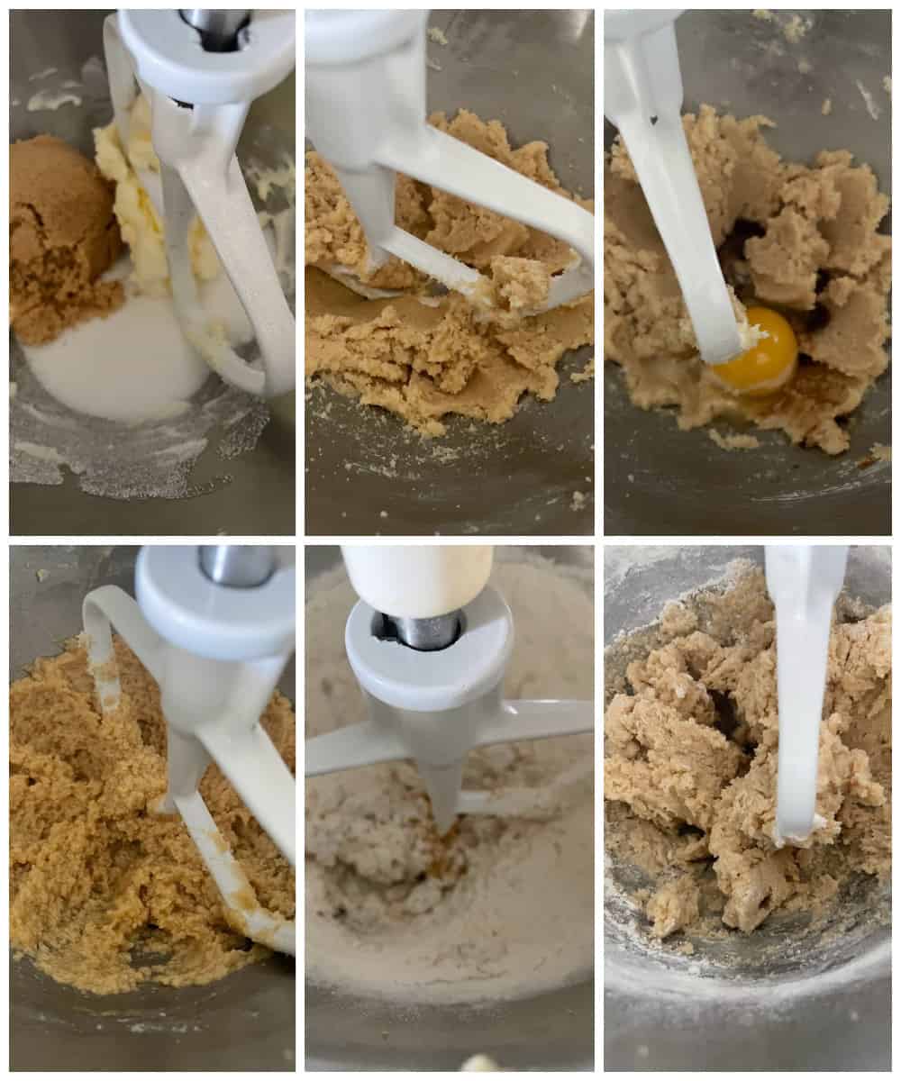 Christmas Chocolate Chip Cookies