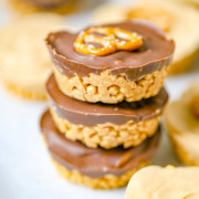 Healthy Peanut Butter Cup Quinoa Crispy Treats 