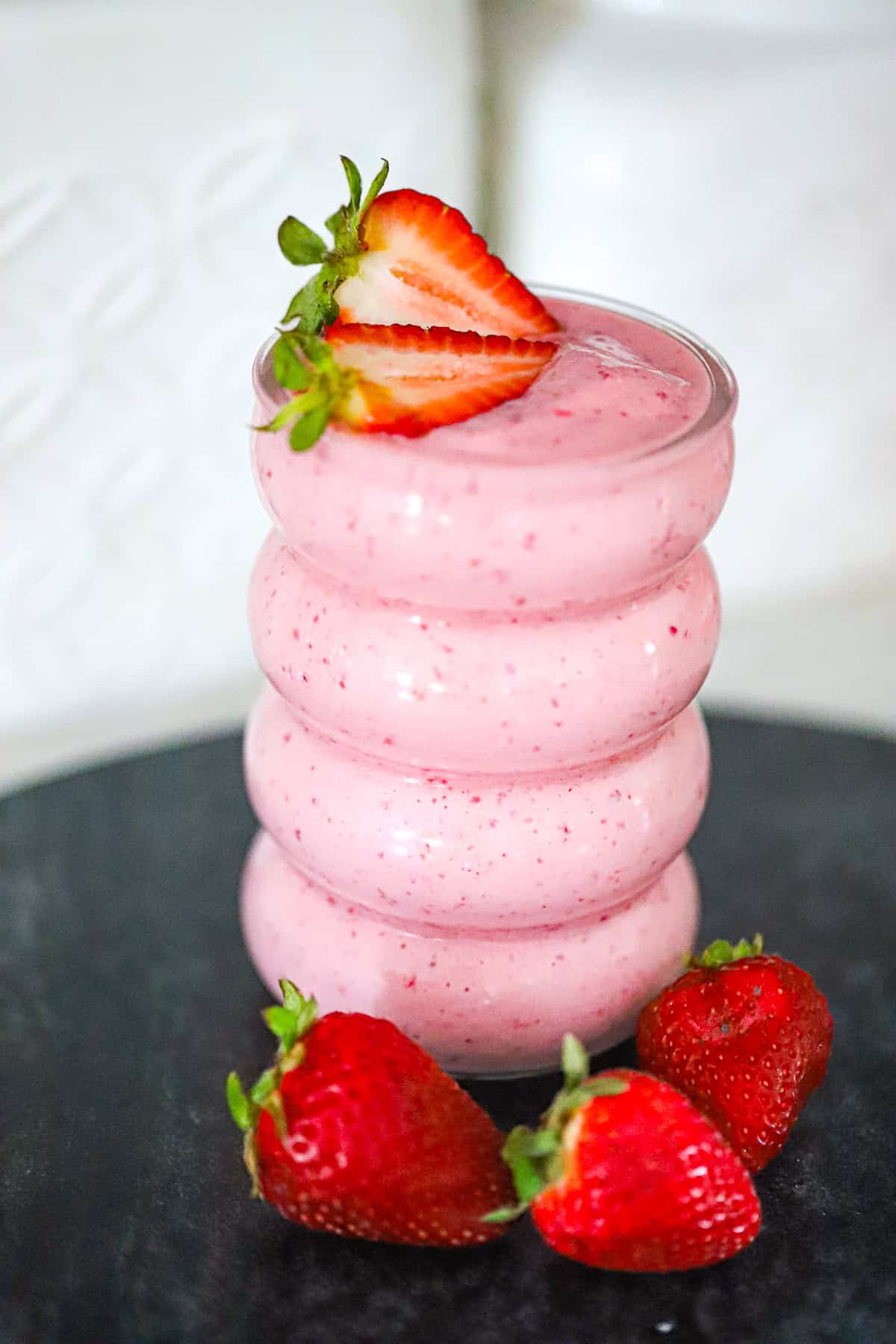 Strawberry Cottage Cheese Smoothie recipe healthy protein