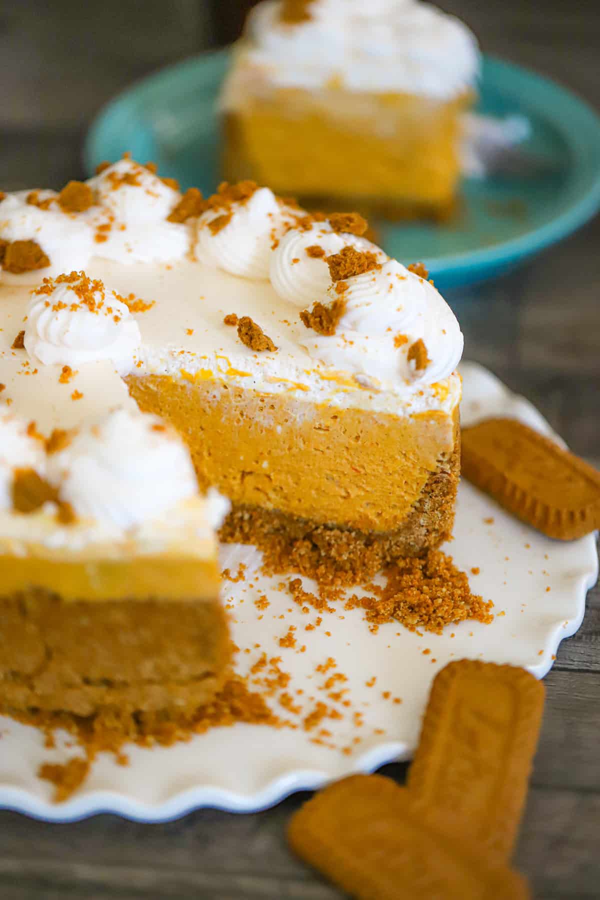 dairy-free pumpkin biscoff cheesecake crust recipe thanksgiving