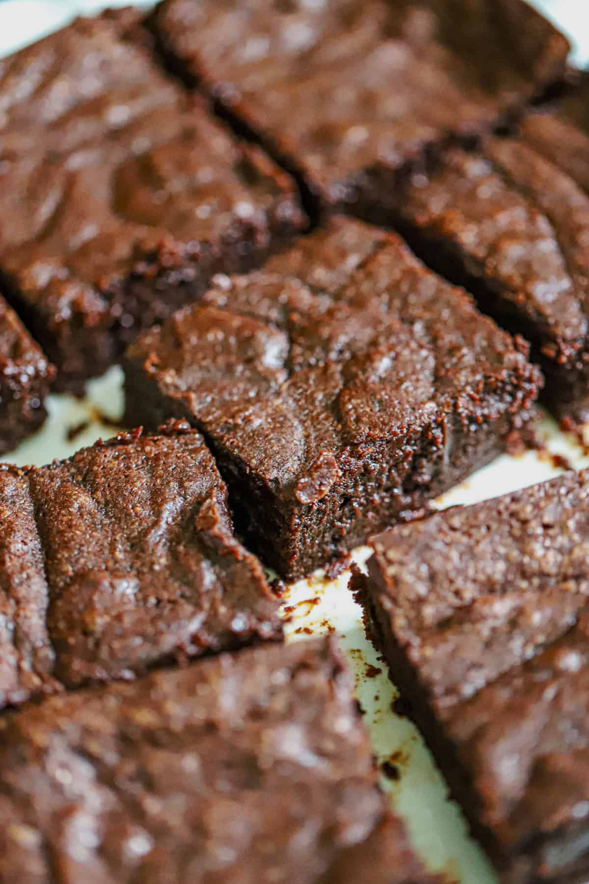 4-Ingredient Fudgy Brownies (Ultra Thick & Easy)