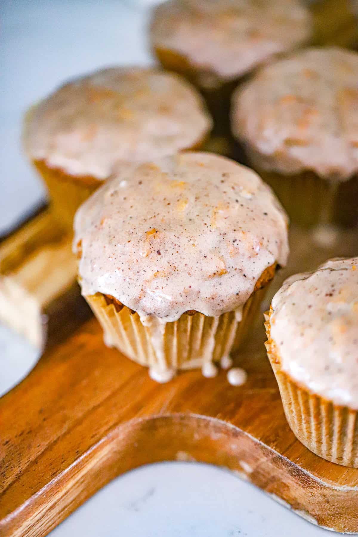 Small‑Batch Vanilla Chai Muffins with Vanilla Bean Glaze